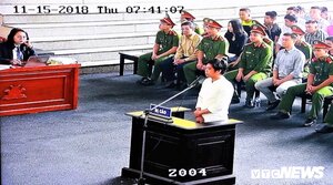 Xét xử đường dây đánh bạc nghìn tỷ đồng: Bị cáo thua bạc trên 3 tỷ đồng, phải bán ô tô