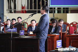 Phan Văn Vĩnh khai bán cây cảnh để mua đồng hồ Rolex 1,1 tỷ đồng của Nguyễn Văn Dương