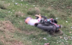 Nam thanh niên chết cạnh xe máy bên bờ đê ở Hưng Yên