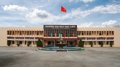 Sinh viên Đại học Bạc Liêu không được mặc váy ngắn