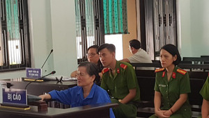 Tăng án tù cho 'nữ quái' chuyên 'nổ' quen biết rộng để lừa tiền chạy việc