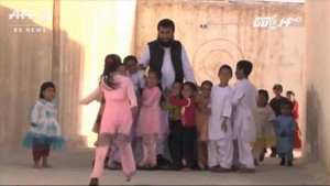 Người đàn ông tìm thêm vợ để có đủ 100 con