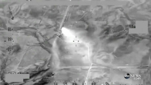 Mỹ không kích tiêu diệt 250 phiến quân IS, phá tan 40 xe