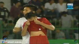 Thua U16 Australia, cầu thủ U16 Việt Nam òa khóc tức tưởi