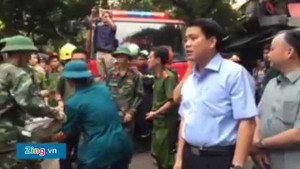 Sập nhà 4 tầng ở phố Cửa Bắc, Hà Nội