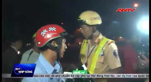 'Ma men' đấu lý khi bị CSGT 'tuýt còi'