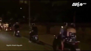 1 giờ sáng, người Hà Nội vẫn rủ nhau ra đường bắt Pokemon