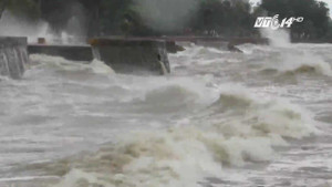 Cập nhật bão số 3 tại Hải Phòng: Mưa lớn, sóng biển đánh dữ dội