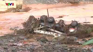 Cận cảnh sạt lở nặng 2 bên bờ dưới đập thủy điện Sông Bung 2