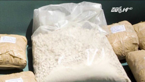 Bé 5 tuổi mang 30 gói heroin đến trường mẫu giáo