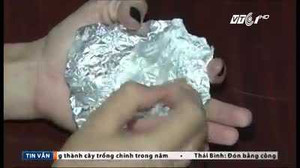 Học sinh đổ xô mua ma túy tem giấy