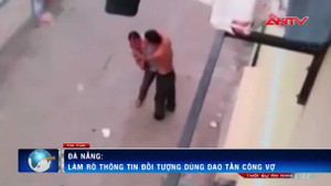 Clip: Lời khai của gã chồng cứa cổ vợ trước mặt con gái