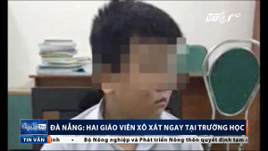 Đà Nẵng: Con bị xước má, phụ huynh đến tận trường tát cô giáo
