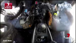 Clip: iPhone 7 phát nổ, thiêu cháy cả ô tô