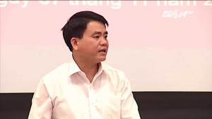 Chủ tịch Hà Nội muốn dừng hoạt động karaoke đến hết 2016