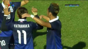 Clip: Campuchia ghi bàn thắng khó hiểu nhất AFF Cup 2016