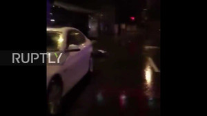 Cải trang ông già Noel xả súng vào hộp đêm, nhiều người chết