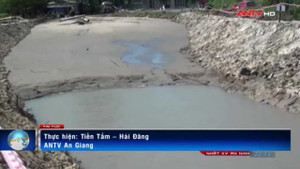 Hai bé trai chết đuối thương tâm trong công trường nghỉ Tết