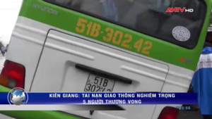 Xe khách mất lái, tông chết người đi xe máy, xe đạp