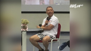 Tranh cãi chuyện giáo sư đại học mặc quần đùi lên lớp