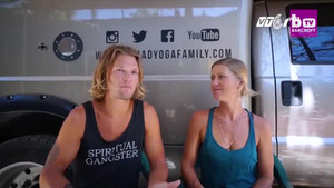 Kinh ngạc cặp vợ chồng bán nhà đi du lịch khắp thế giới