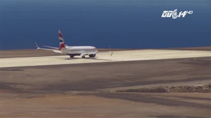 Máy bay chở khách đầu tiên hạ cánh ở sân bay 'tận cùng thế giới'