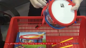 Sừng tê giác tiền tỷ giấu tinh vi trong trống đồ chơi tuồn về TP.HCM