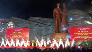 Bình Định khánh thành tượng đài kỷ niệm 127 năm ngày sinh Chủ tịch Hồ Chí Minh