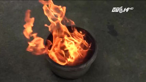 Đồng Nai: Hút dầu trong giếng nước ở nhà dân