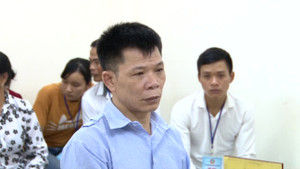 Video: Lĩnh án chung thân vì giúp bạn tù vận chuyển ma túy