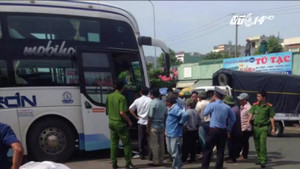 Nam thanh niên chết trên xe giường nằm, hàng chục hành khách không hề hay biết