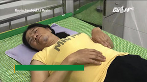 Bị đánh nhập viện vì nghi bắt cóc trẻ em: Xót xa gia cảnh người phụ nữ bán tăm