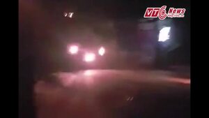 Video: Côn đồ đất Cảng đuổi chém nhau kinh hoàng trong đêm