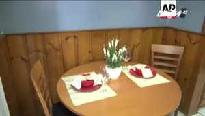 Tổng thống Donald Trump cho thuê nhà cũ giá 725 USD/đêm