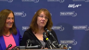 Trúng số 750 triệu USD, bà mẹ Mỹ lập tức nghỉ việc