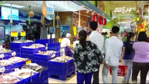 Dân quyết liệt phản ứng với đề xuất tăng thuế: Chuyên gia kinh tế lý giải