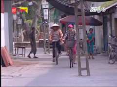 Hà Nội: 90 cột điện án ngữ giữa đường