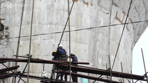 Xem TP.HCM tháo dỡ nhiều thủy đài khổng lồ bỏ hoang