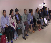 Bệnh nhân ung thư xếp hàng đợi xạ trị trong đêm, Bệnh viện K nói gì?