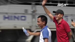 Giao thông 2017: Từ cuộc chiến BOT 100 đồng đến 'hàng không mặt đất'