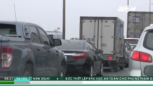 Giải mã hiện tượng cầu Thanh Trì ùn tắc bất kể ngày đêm