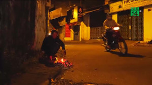 Video: Khuyến cáo không đốt lửa trên hè phố để chống rét
