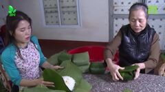 Bí quyết gói bánh chưng không cần khuôn ở làng nghề nức tiếng miền Bắc