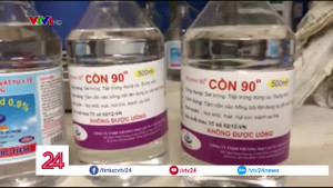 Nhà thuốc đang bán cồn y tế độc hại cho người dùng