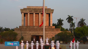 Video: Lễ thượng cờ rủ quốc tang nguyên Thủ tướng Phan Văn Khải