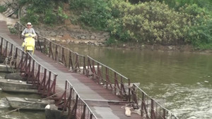 Kỳ lạ 'BOT làng' được cấp phép thu phí suốt 10 năm qua tại Hà Nội