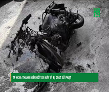 Video: Bị CSGT xử phạt, nam thanh niên đốt xe máy