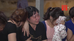 Bệnh nhân chết bất thường sau khi mổ tay, người nhà khóc ngất, vây kín bệnh viện