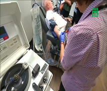 Cụ ông cứu sống 2,4 triệu trẻ sơ sinh nhờ loại máu đặc biệt