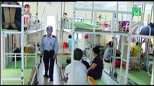 Nhà trọ chống nóng cho người nhà bệnh nhân chỉ 15.000 đồng/ngày ở Hà Nội